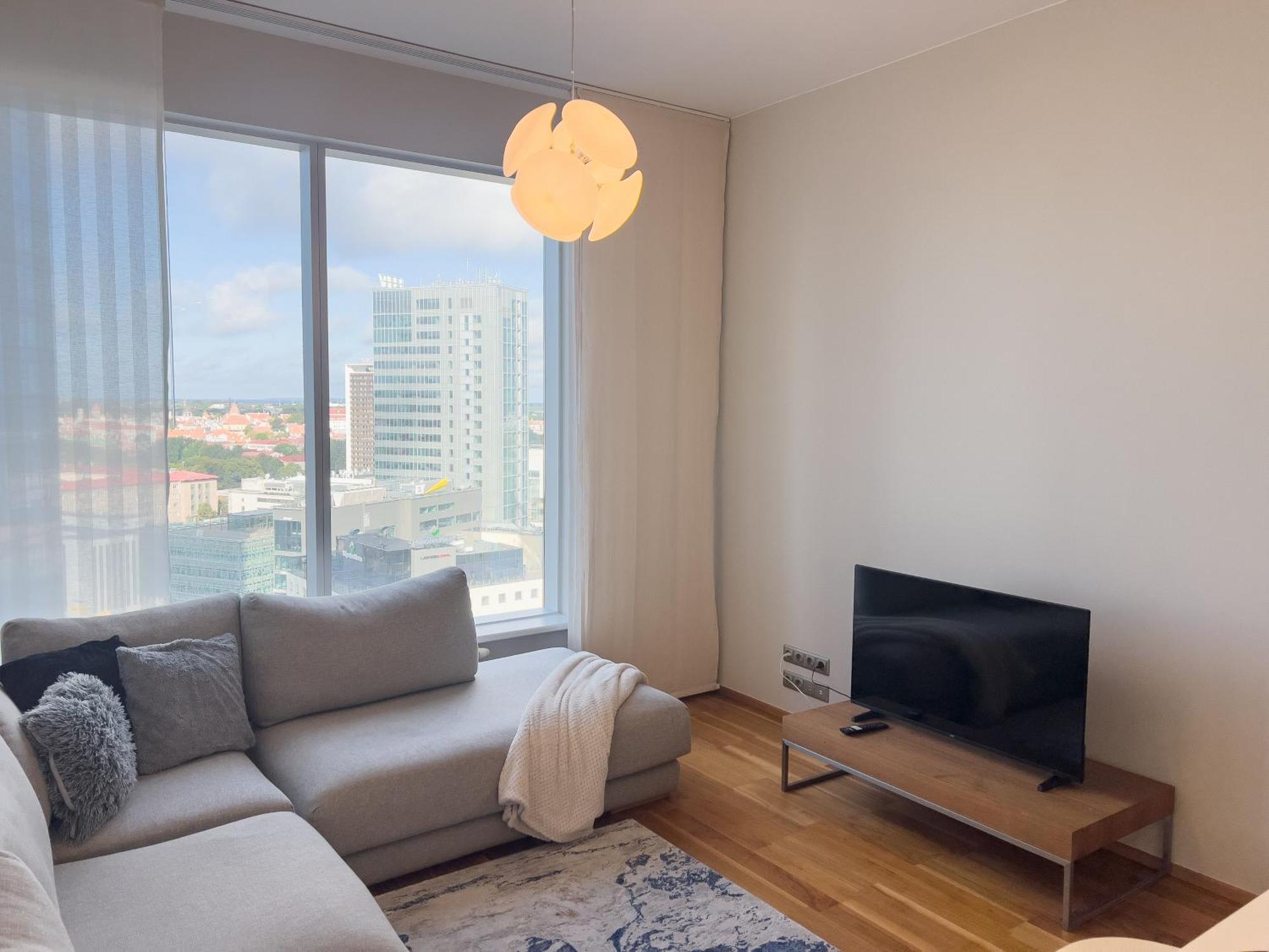 13th Floor Cityview Luxury Apartament